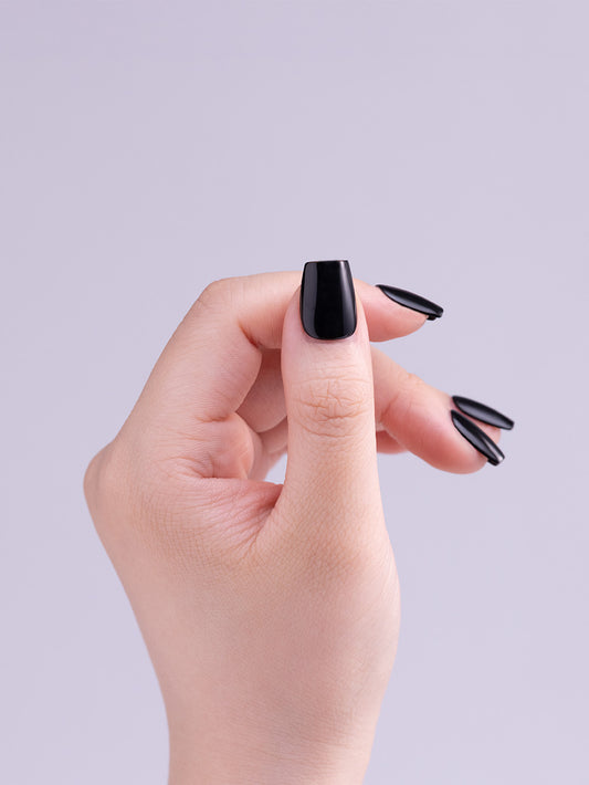 Essentielles Schwarz