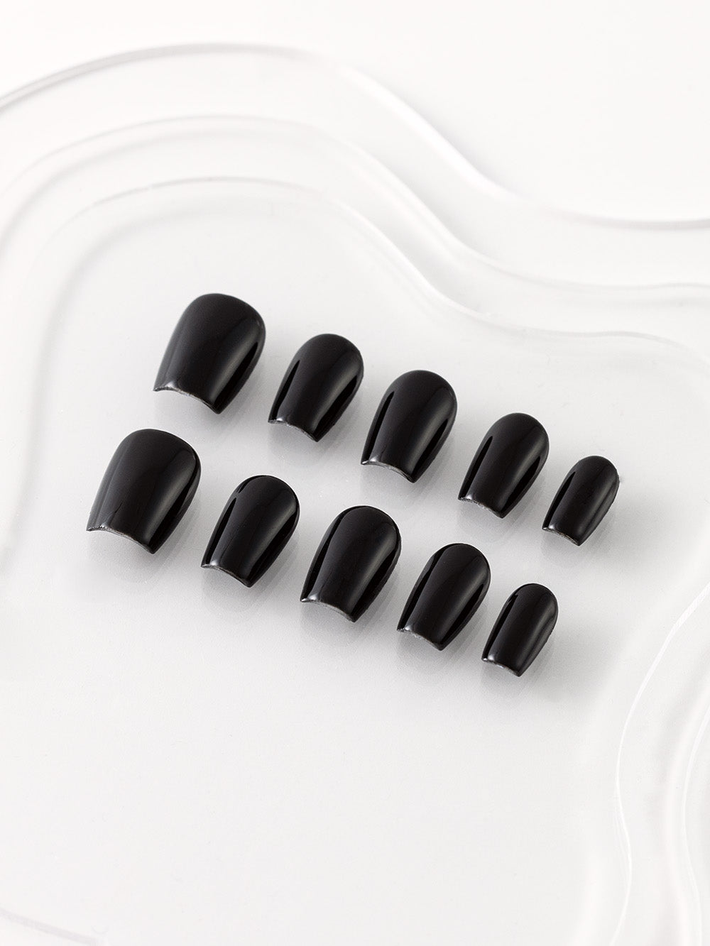 Noir Essentiel