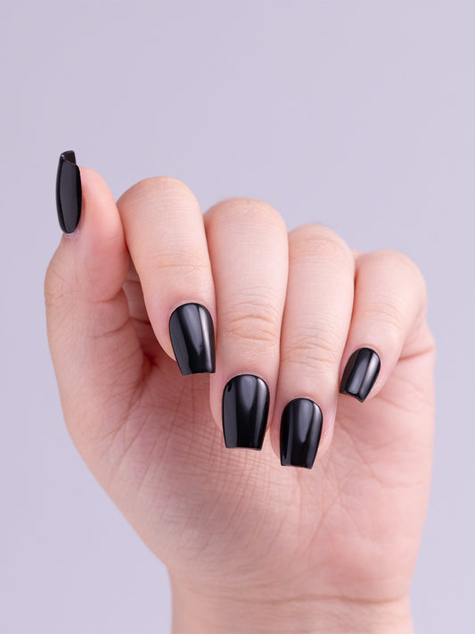 Noir Essentiel